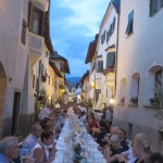 Tavolata enogastronomica en plen air. Stars e wine