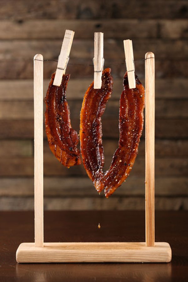 fabrick-restaurant-ny-clothesline-bacon